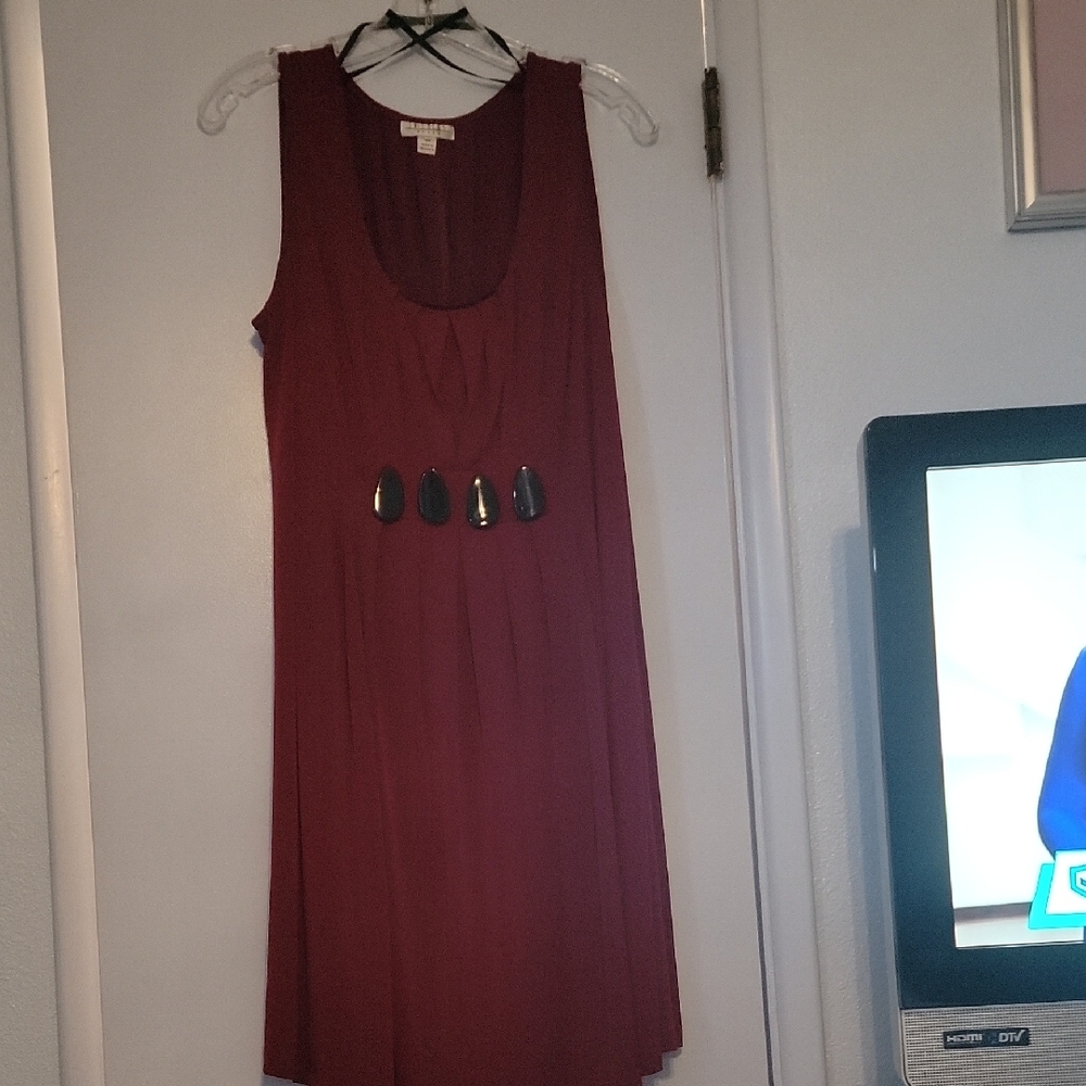 Enfocus Studio Burgundy Red Sleeveless Sheath Dress